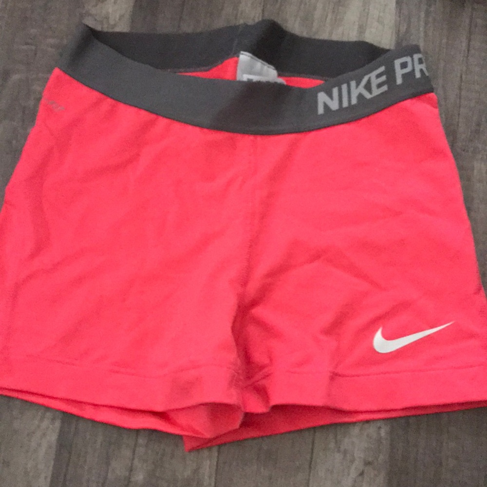 nike pros